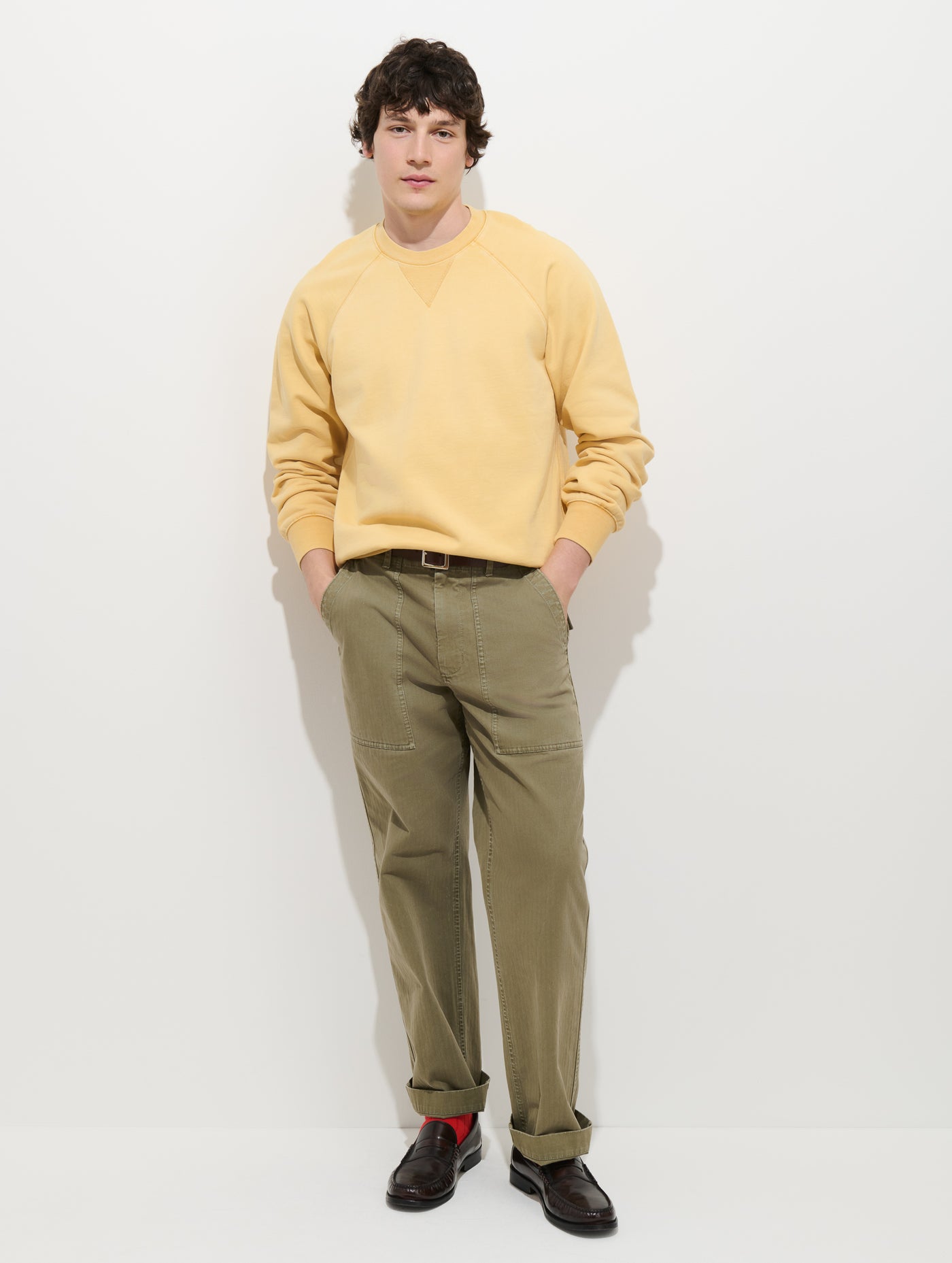 Garment Dye Raglan Sweatshirt in Cotton Fleece