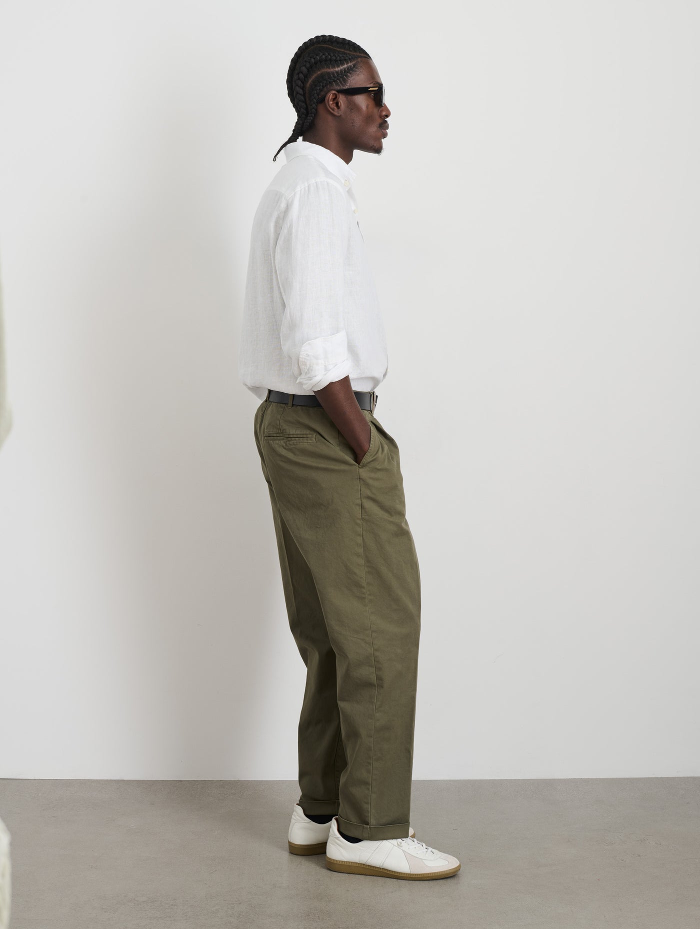 Standard Pleated Pant in Chino