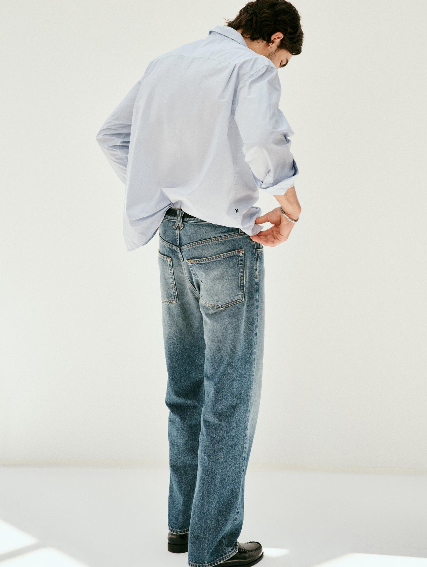 AM Relaxed Straight 5 Pocket Jean