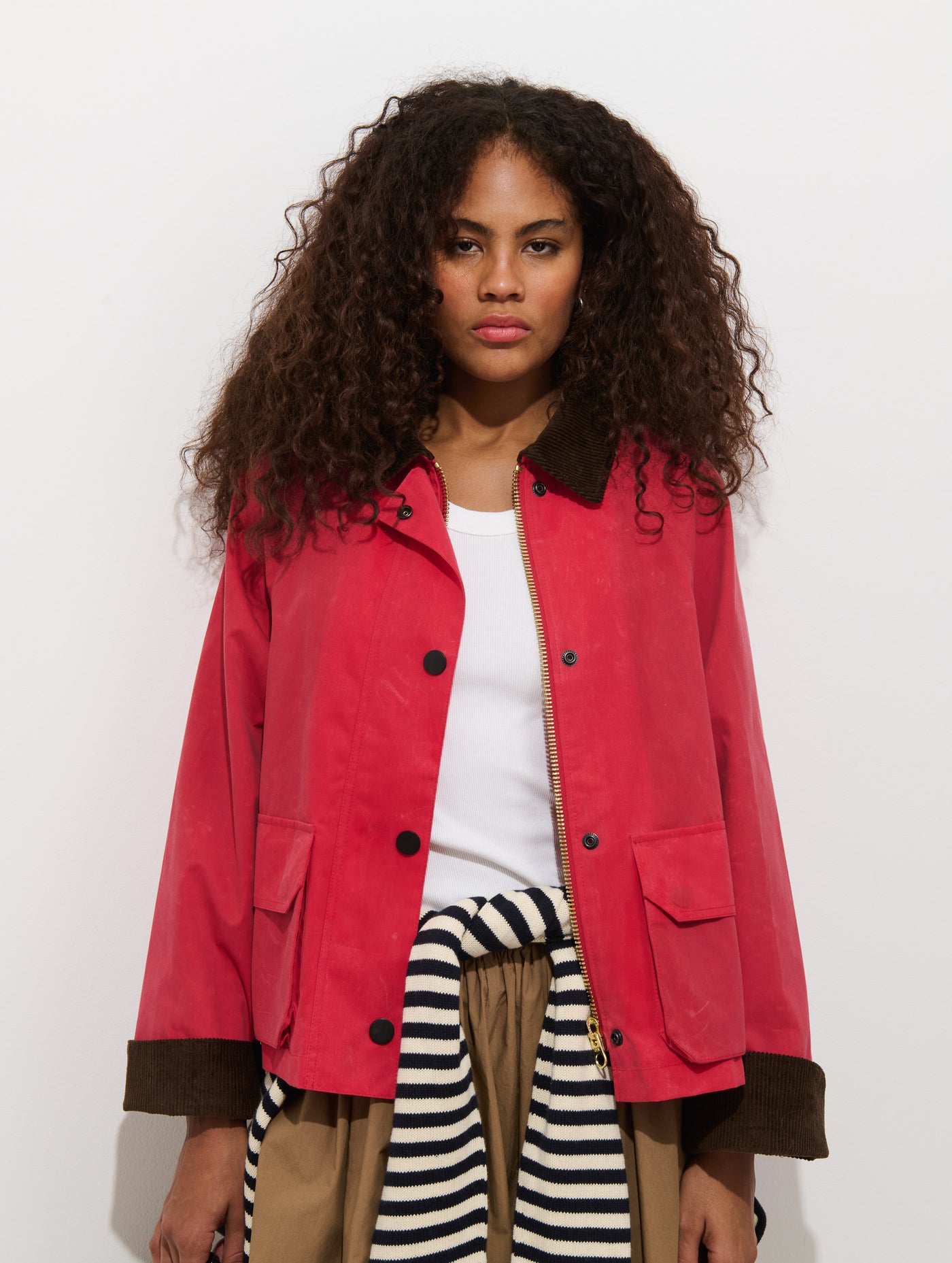 Chiltern Cropped Jacket In Waxed Canvas