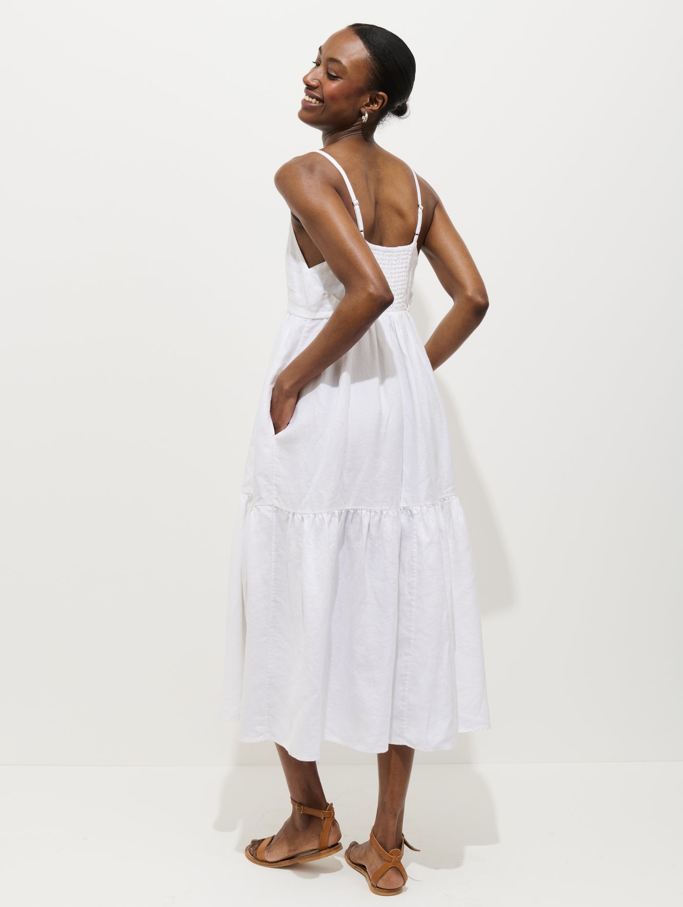 Clara Dress In Linen