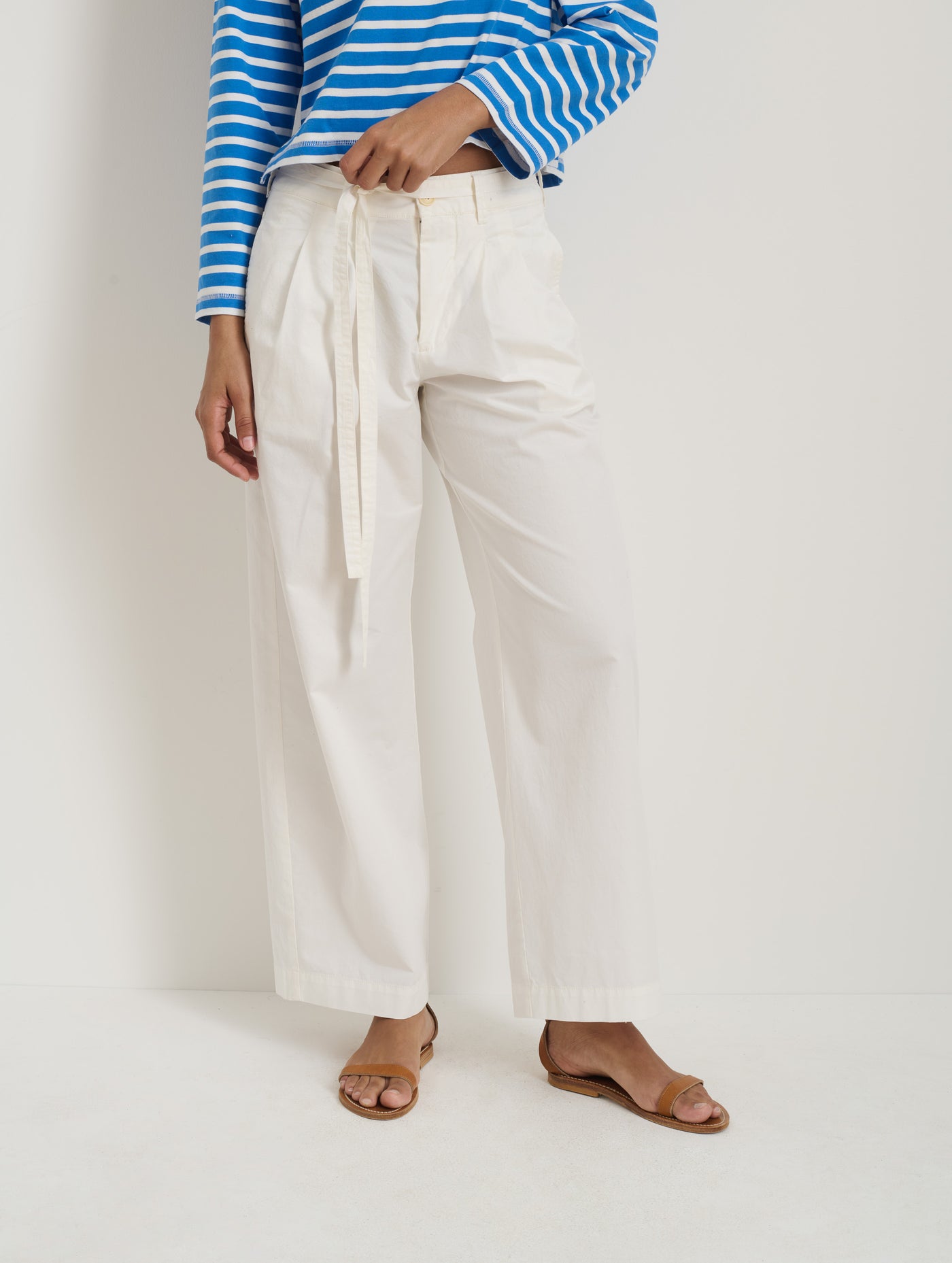 Ina Pleated Pant In Lightweight Twill