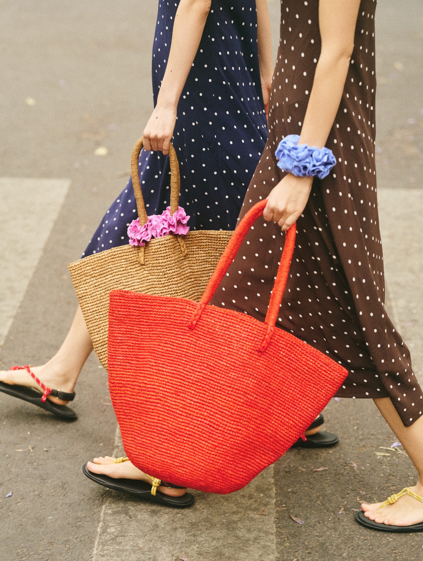 Frisee Hair Scrunchie In Linen